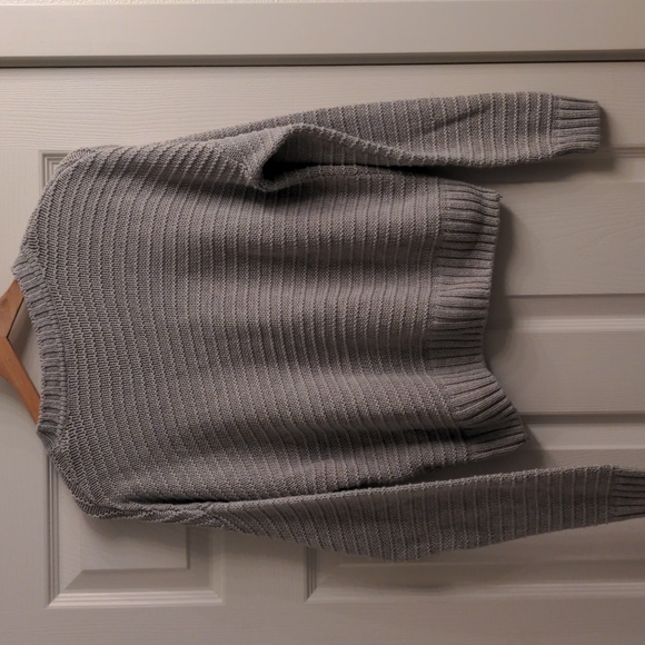 Gray sweater, women's - Picture 4 of 4